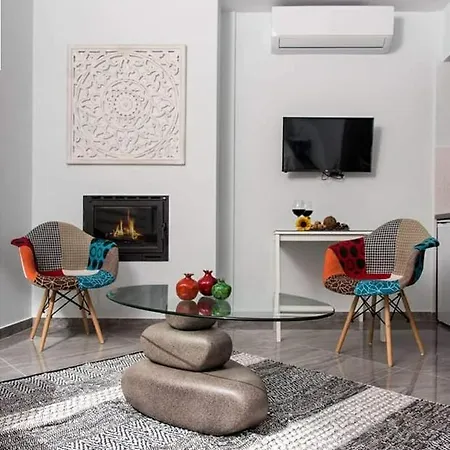 Daire Mesogios House *