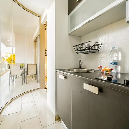 Mesogios House Apartmán *