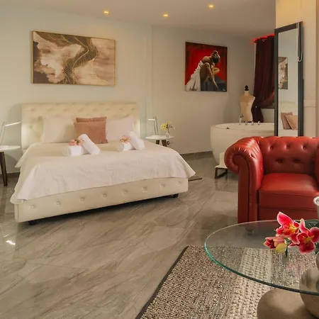 Mesogios House Апартаменты Ларнака