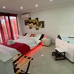 Mesogios House Larnaka